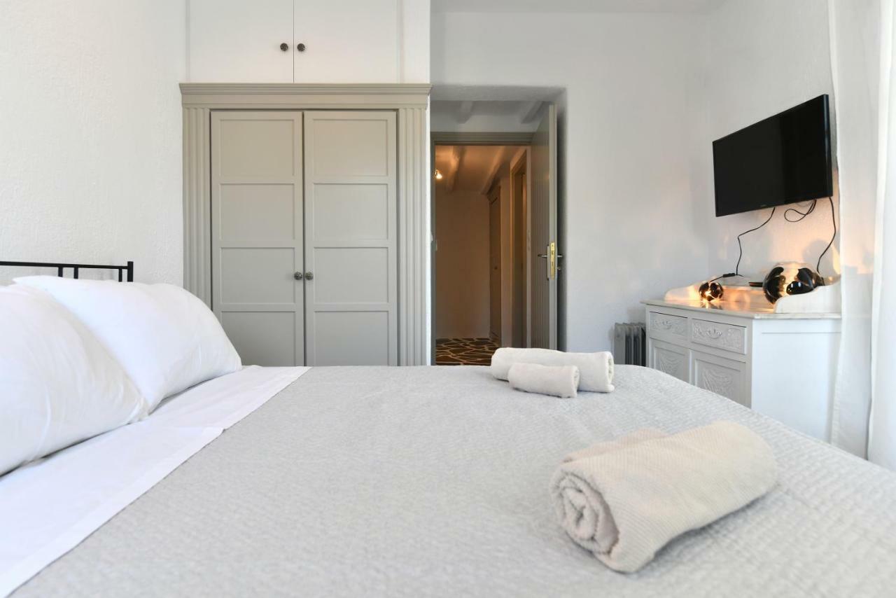 Santa Flora 3 Bedroom House A ParikiaaS Edge Páros Exteriér fotografie