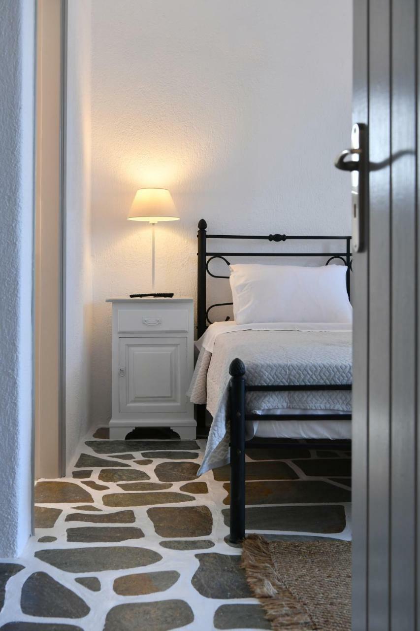 Santa Flora 3 Bedroom House A ParikiaaS Edge Páros Exteriér fotografie