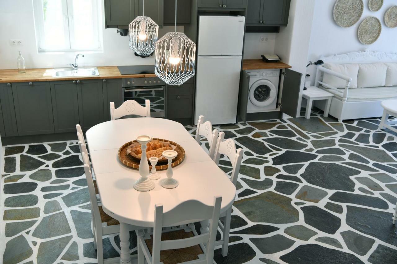 Santa Flora 3 Bedroom House A ParikiaaS Edge Páros Exteriér fotografie